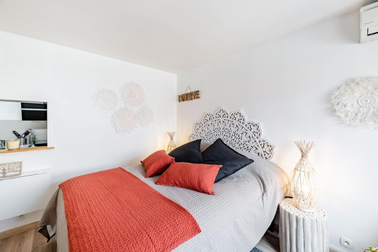 Studio Centre Ville Avec Parking Sanary-sur-Mer Eksteriør bilde